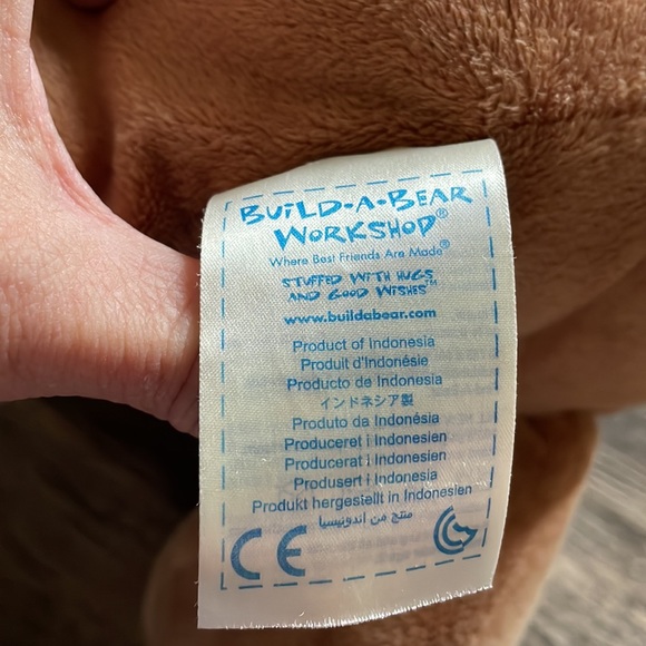 Build A Bear 15” Velvet Hugs Brown Teddy Heart Bellybutton BABW - Picture 3 of 4